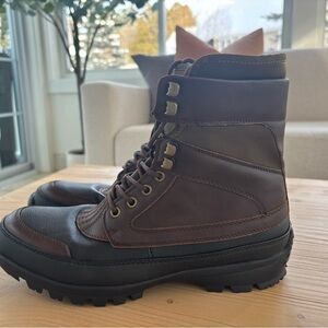 Size: 8 Unlisted “Kenneth Cole Production” Men's Brown Boots